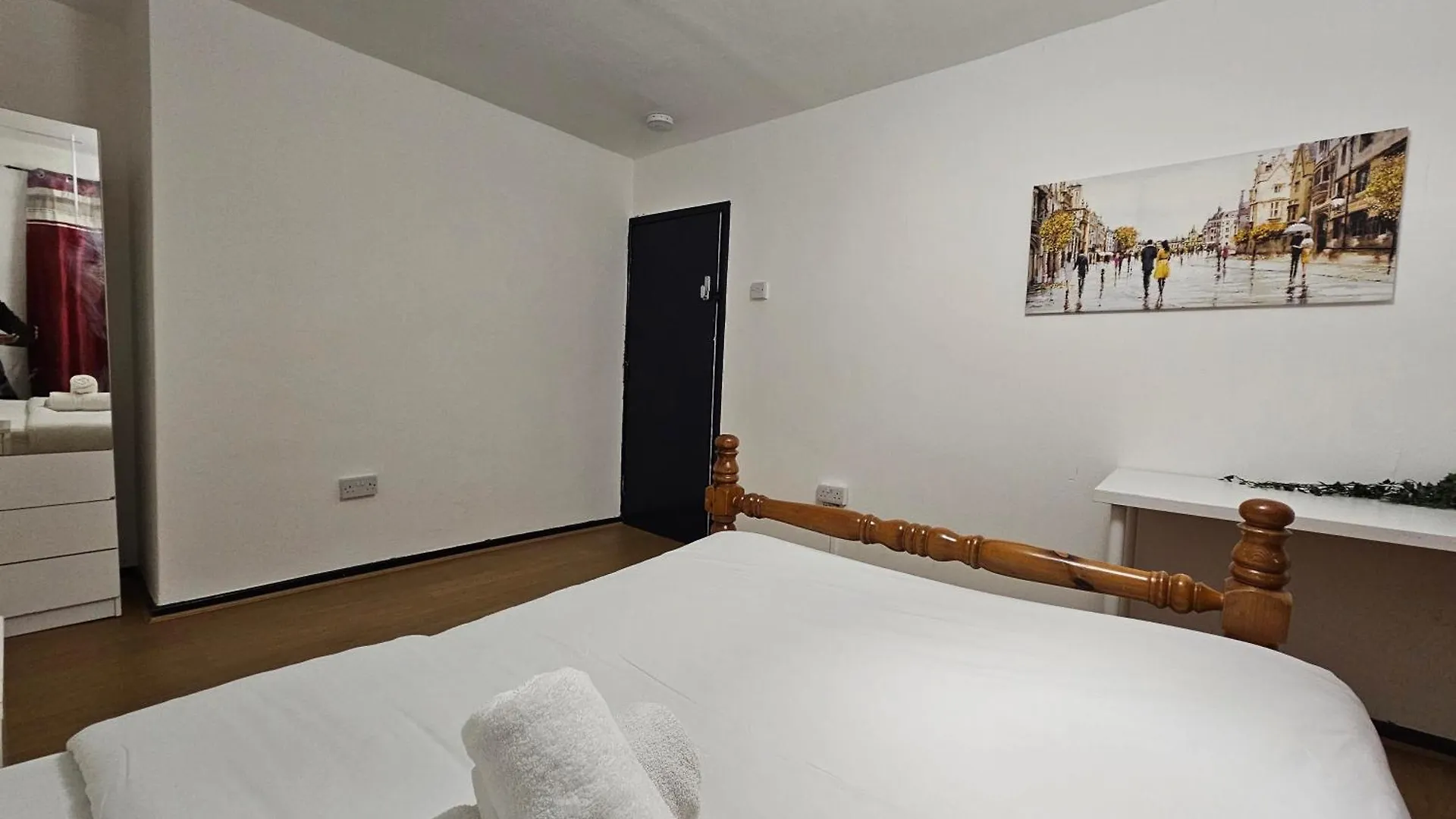 Rooms Near Canary Wharf London 0*,