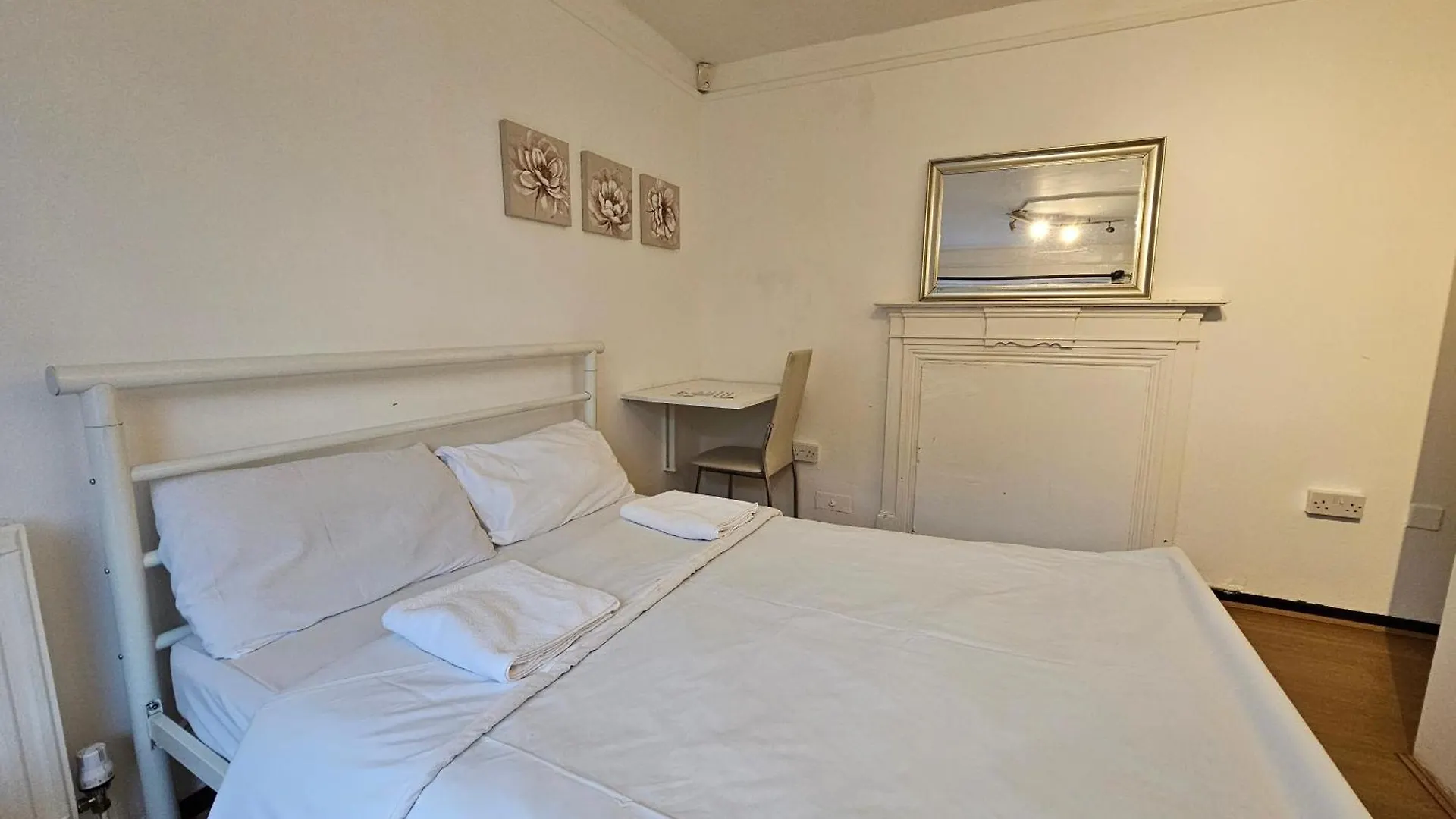 Rooms Near Canary Wharf London 0*,  United Kingdom