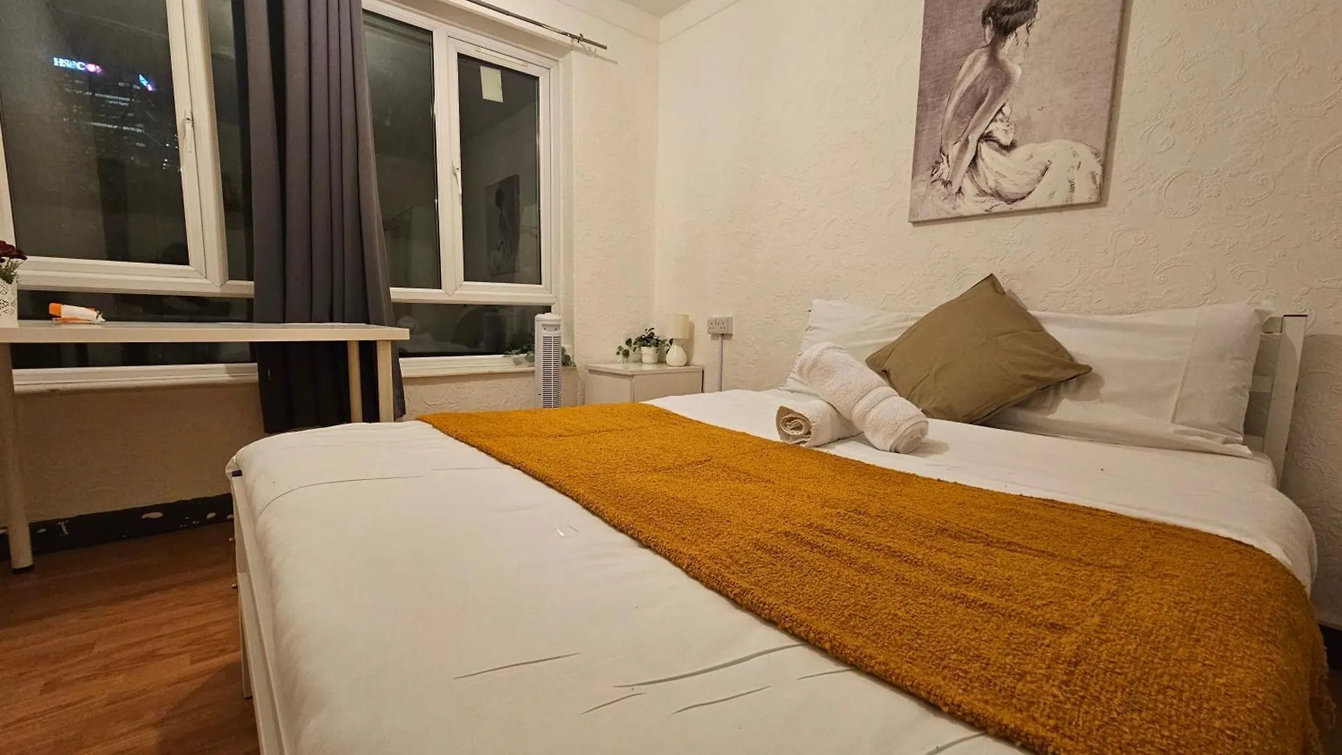 Guest house Rooms Near Canary Wharf London