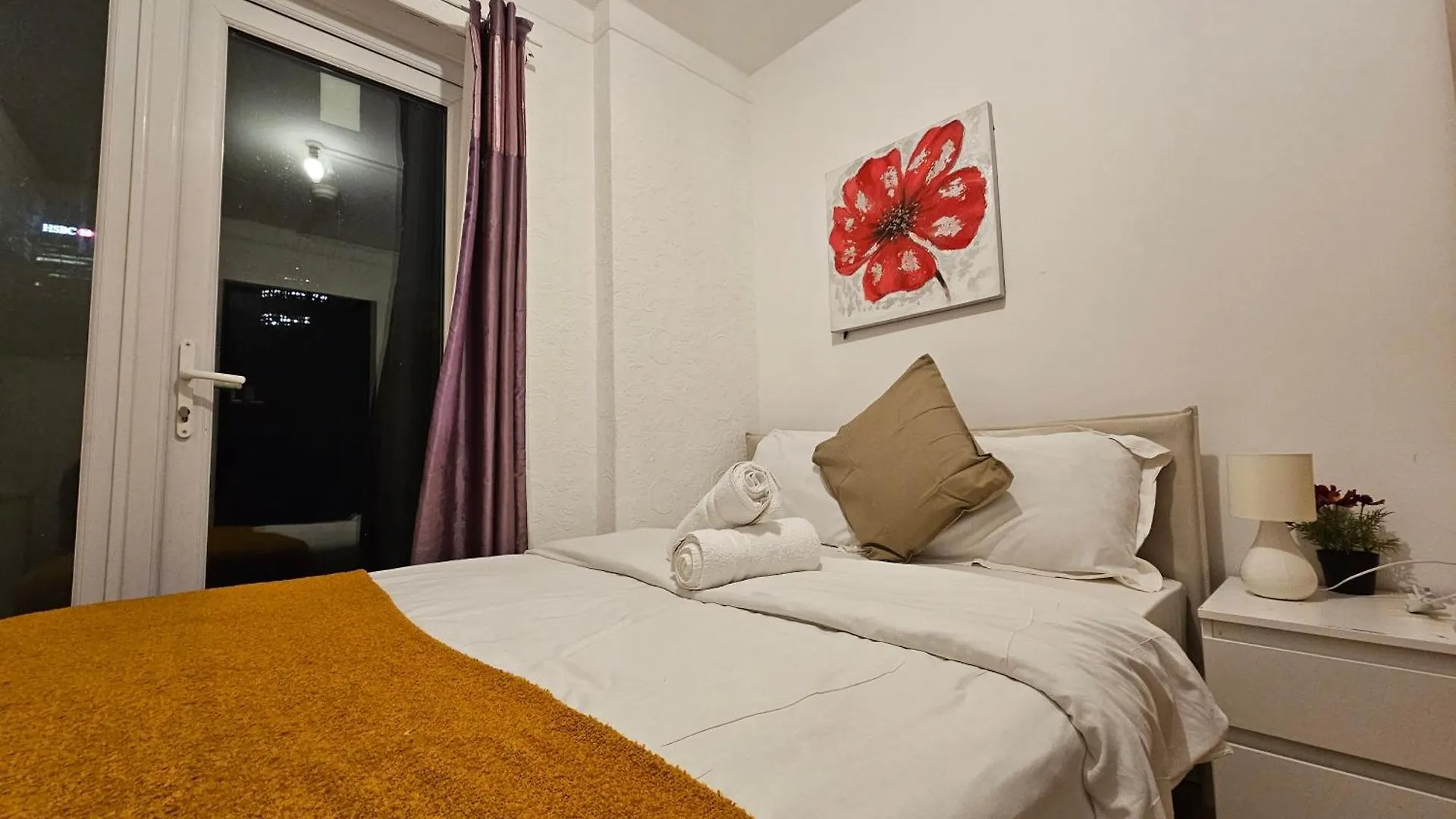 Rooms Near Canary Wharf London